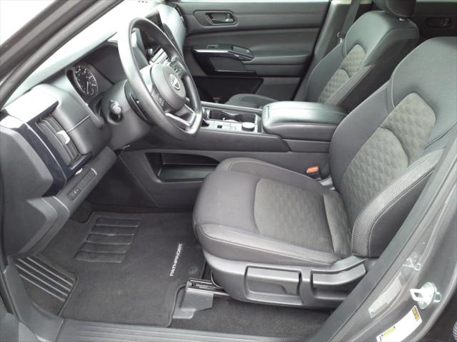 2023 Nissan Pathfinder S 4WD