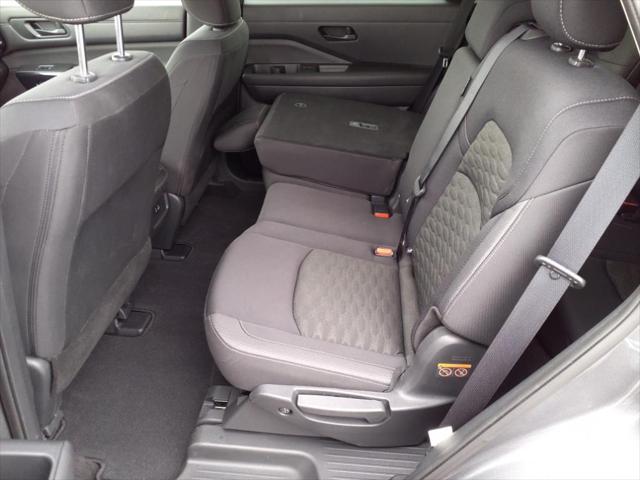 2023 Nissan Pathfinder S 4WD