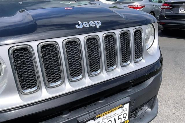 2017 Jeep Renegade Limited FWD