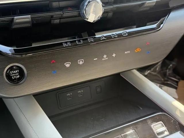 2025 Nissan Murano SL