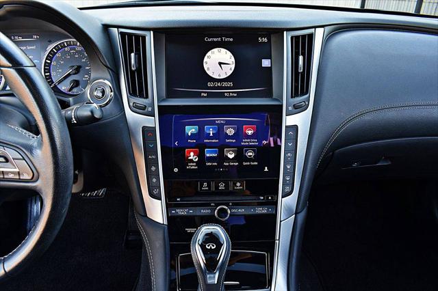 2017 INFINITI Q60 3.0t Premium