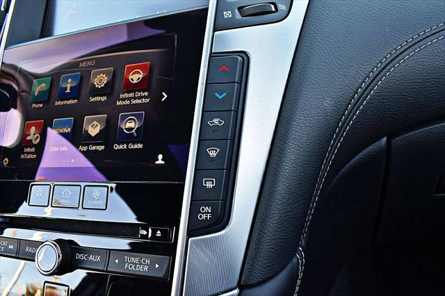 2017 INFINITI Q60 3.0t Premium