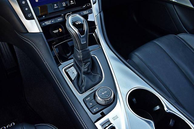2017 INFINITI Q60 3.0t Premium