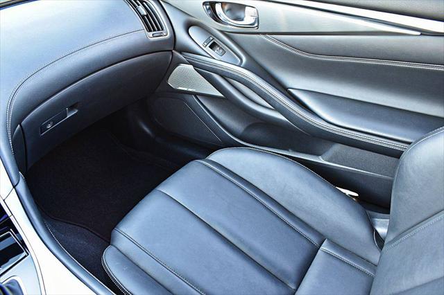 2017 INFINITI Q60 3.0t Premium