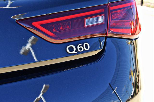 2017 INFINITI Q60 3.0t Premium