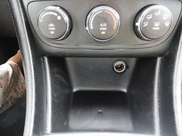 2014 Dodge Avenger SE