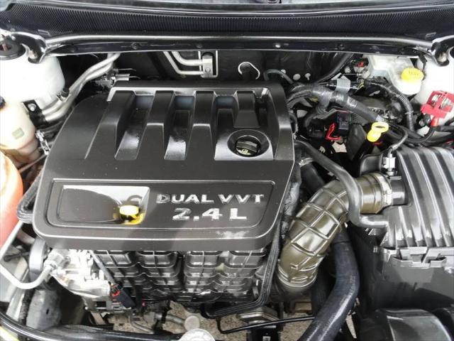 2014 Dodge Avenger SE