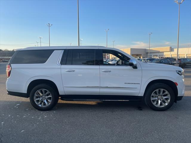 2023 Chevrolet Suburban 4WD Premier