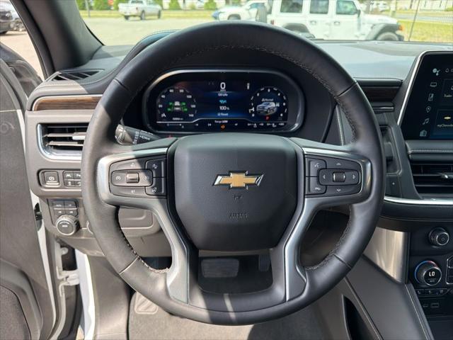 2023 Chevrolet Suburban 4WD Premier