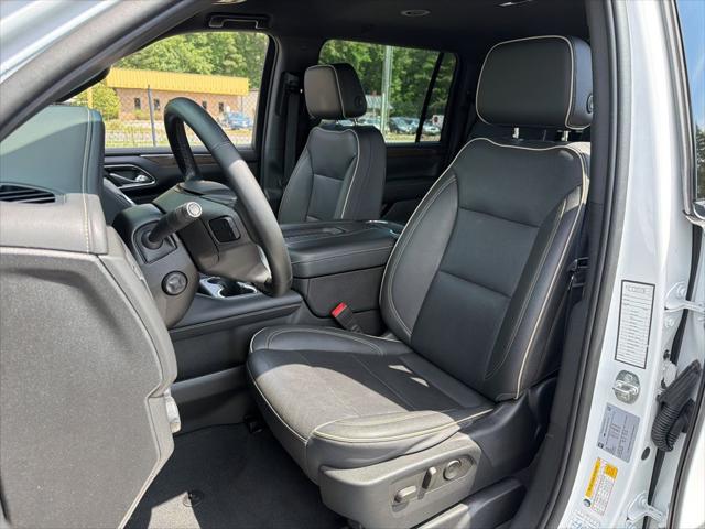 2023 Chevrolet Suburban 4WD Premier