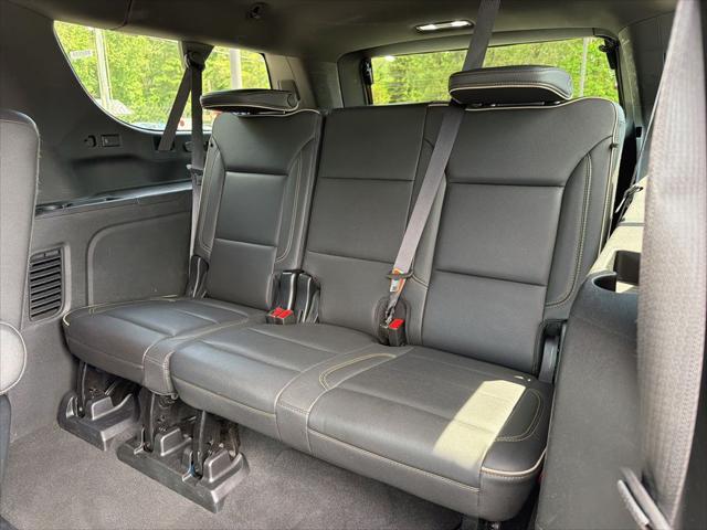 2023 Chevrolet Suburban 4WD Premier