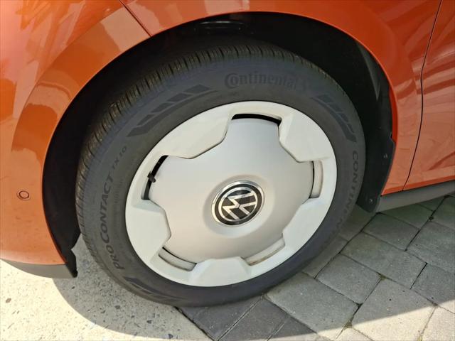 2025 Volkswagen ID. Buzz 1st Edition with 4MOTION