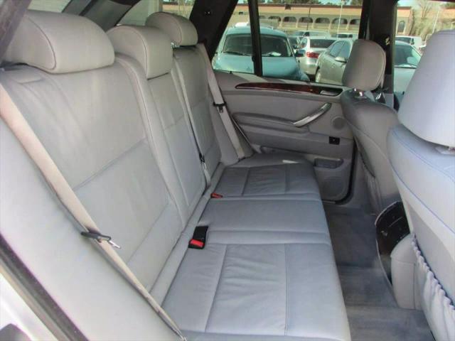2005 BMW X5 4.4i