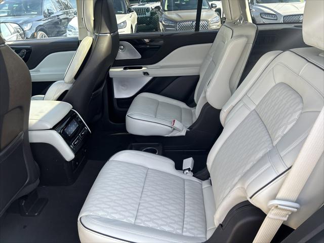 2022 Lincoln Aviator Black Label Grand Touring