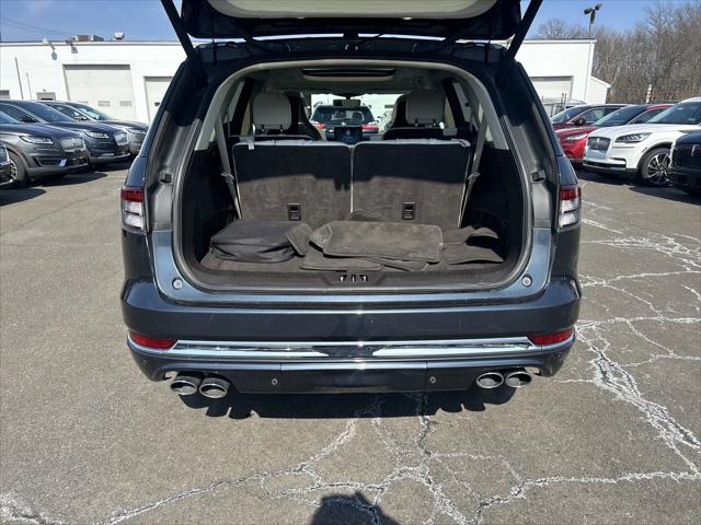2022 Lincoln Aviator Black Label Grand Touring