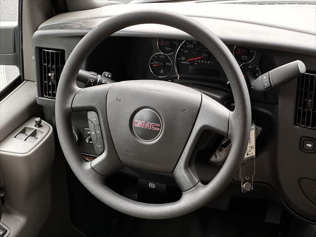 2025 GMC Savana Cutaway Work Van