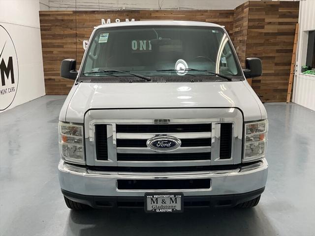 2014 Ford E-350 Super Duty XLT