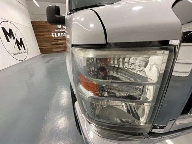 2014 Ford E-350 Super Duty XLT