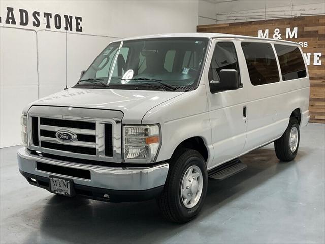 2014 Ford E-350 Super Duty XLT