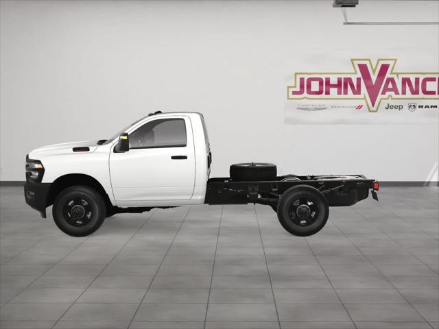 2025 RAM Ram 3500 Chassis Cab RAM 3500 TRADESMAN CHASSIS REGULAR CAB 4X4 60 CA