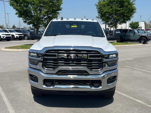 2025 RAM Ram 2500 RAM 2500 TRADESMAN CREW CAB 4X4 64 BOX