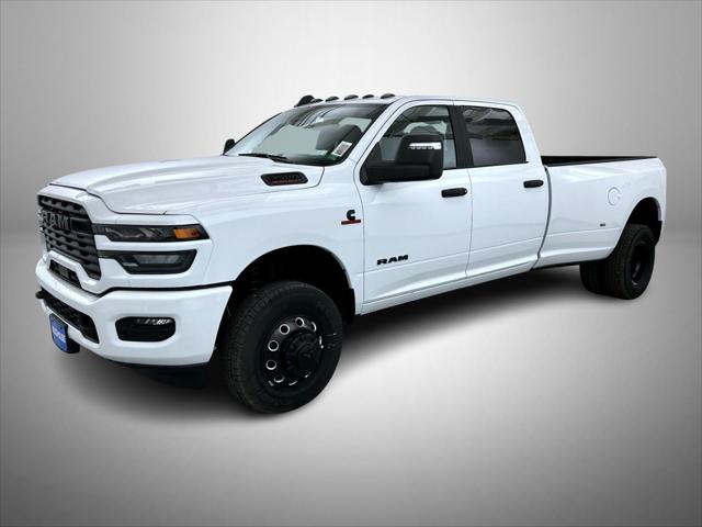 2025 RAM Ram 3500 RAM 3500 BIG HORN CREW CAB 4X4 8 BOX