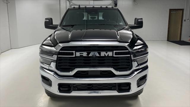 2025 RAM Ram 2500 RAM 2500 TRADESMAN CREW CAB 4X4 64 BOX