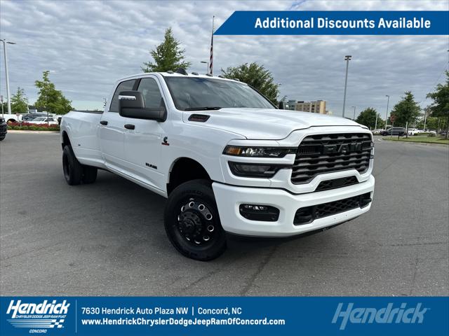 2025 RAM Ram 3500 RAM 3500 BIG HORN CREW CAB 4X4 8 BOX