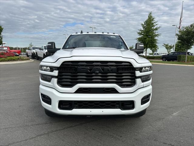 2025 RAM Ram 3500 RAM 3500 BIG HORN CREW CAB 4X4 8 BOX