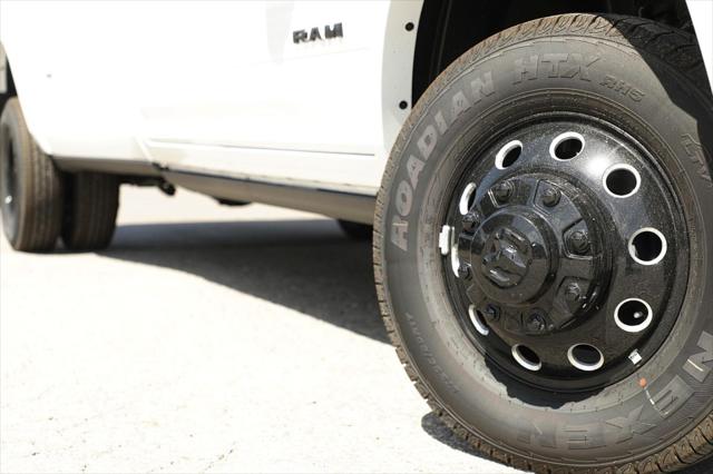 2025 RAM Ram 3500 RAM 3500 LIMITED CREW CAB 4X4 8 BOX