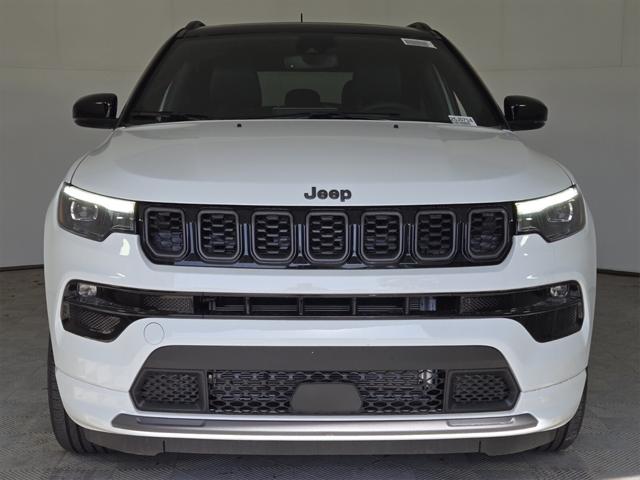 2025 Jeep Compass COMPASS LIMITED 4X4