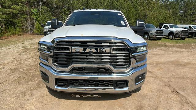 2025 RAM Ram 3500 Chassis Cab RAM 3500 TRADESMAN CHASSIS REGULAR CAB 4X2 84 CA