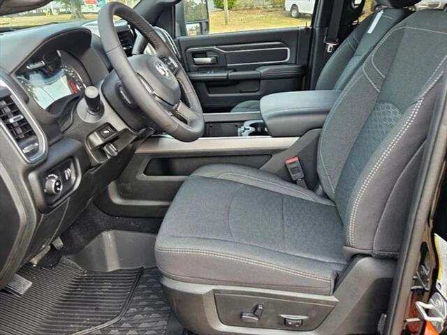 2025 RAM Ram 2500 RAM 2500 BIG HORN CREW CAB 4X4 64 BOX