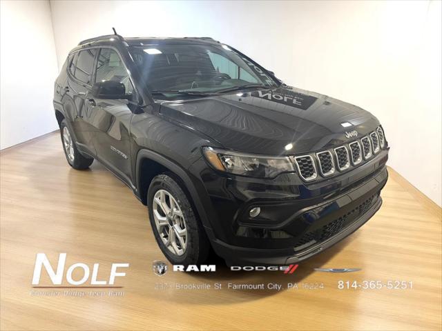 2025 Jeep Compass COMPASS LATITUDE 4X4