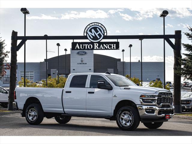 2025 RAM Ram 3500 RAM 3500 TRADESMAN CREW CAB 4X4 8 BOX