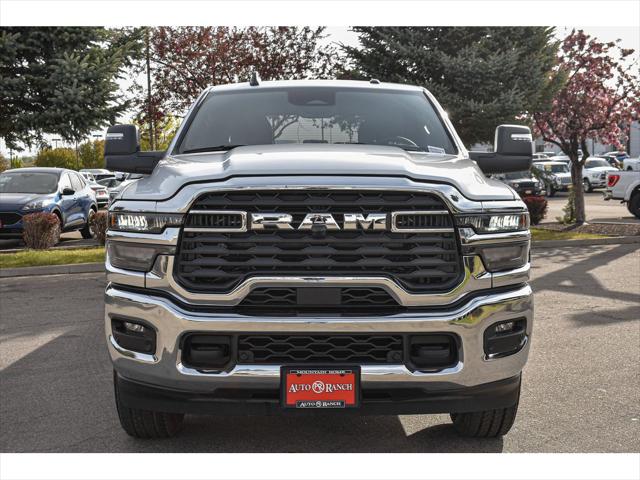 2025 RAM Ram 3500 RAM 3500 BIG HORN CREW CAB 4X4 8 BOX 2025 RAM Ram 3500 RAM 3500 BIG HORN CREW CAB 4X4 8 BOX