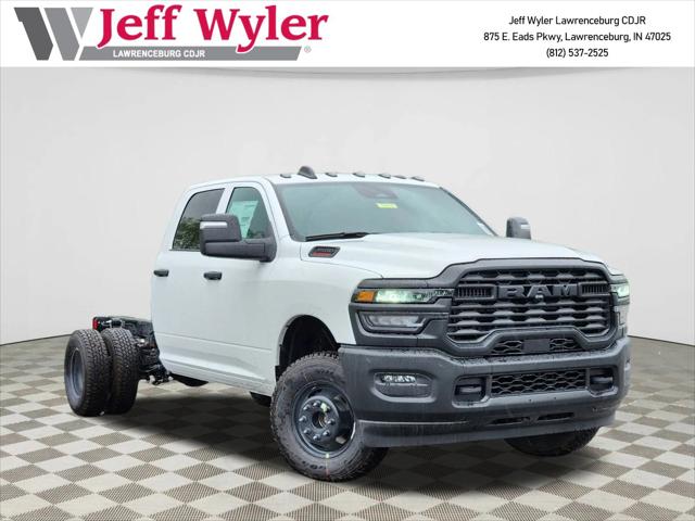 2025 RAM Ram 3500 Chassis Cab RAM 3500 TRADESMAN CREW CAB CHASSIS 4X4 60 CA