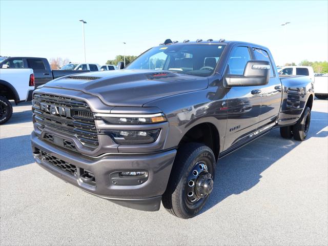 2025 RAM Ram 3500 RAM 3500 LARAMIE CREW CAB 4X4 8 BOX