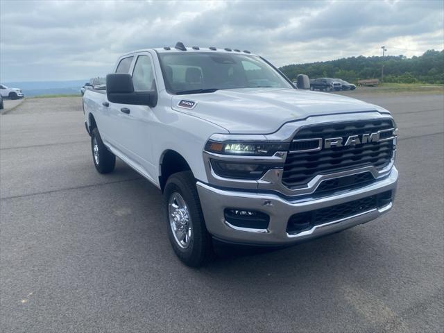 2025 RAM Ram 3500 RAM 3500 TRADESMAN CREW CAB 4X4 64 BOX