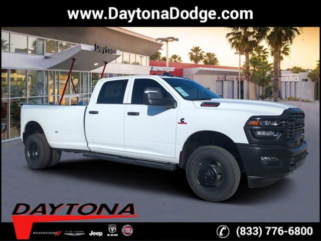 2025 RAM Ram 3500 RAM 3500 TRADESMAN CREW CAB 4X4 8 BOX