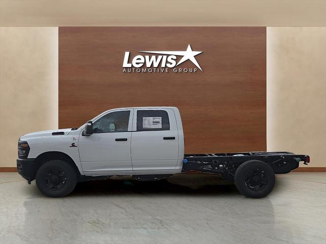 2025 RAM Ram 3500 Chassis Cab RAM 3500 TRADESMAN CREW CAB CHASSIS 4X4 60 CA