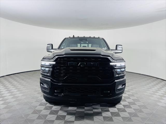 2025 RAM Ram 2500 RAM 2500 LIMITED MEGA CAB 4X4 64 BOX