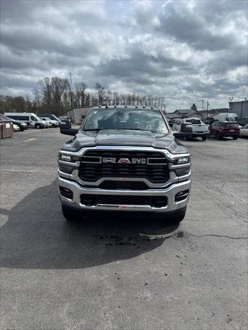 2025 RAM Ram 2500 RAM 2500 TRADESMAN CREW CAB 4X4 64 BOX