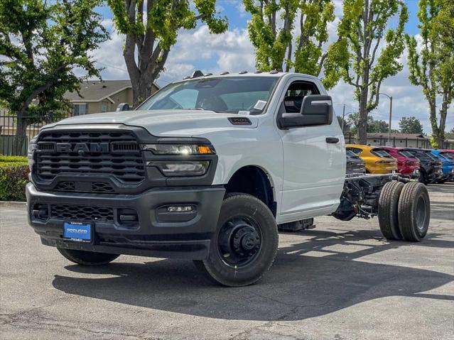 2025 RAM Ram 3500 Chassis Cab RAM 3500 TRADESMAN CHASSIS REGULAR CAB 4X2 84 CA