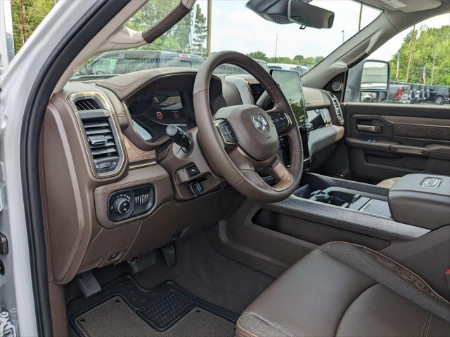 2025 RAM Ram 2500 RAM 2500 LIMITED LONGHORN CREW CAB 4X4 64 BOX