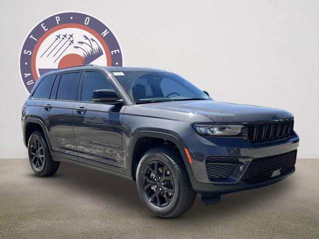 2025 Jeep Grand Cherokee GRAND CHEROKEE ALTITUDE X 4X4