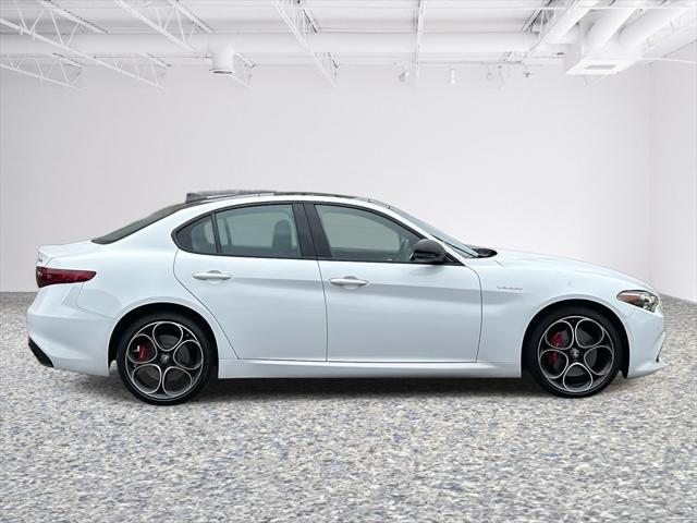2022 Alfa Romeo Giulia Veloce AWD