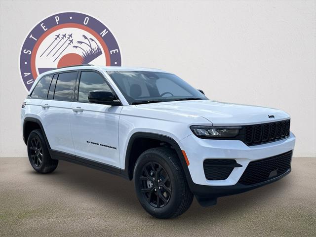 2025 Jeep Grand Cherokee GRAND CHEROKEE ALTITUDE X 4X4