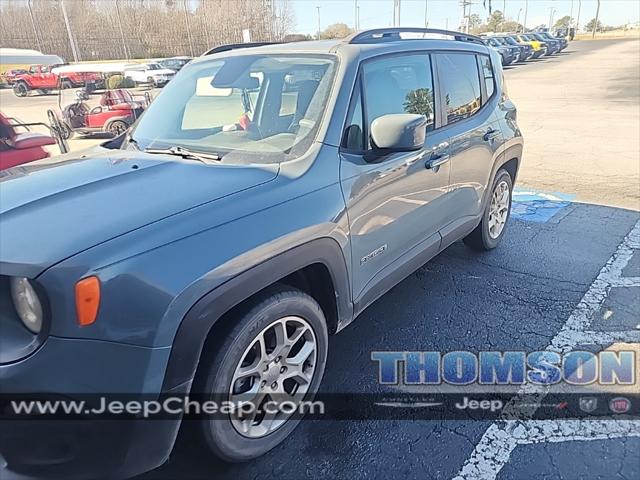 2017 Jeep Renegade Latitude FWD