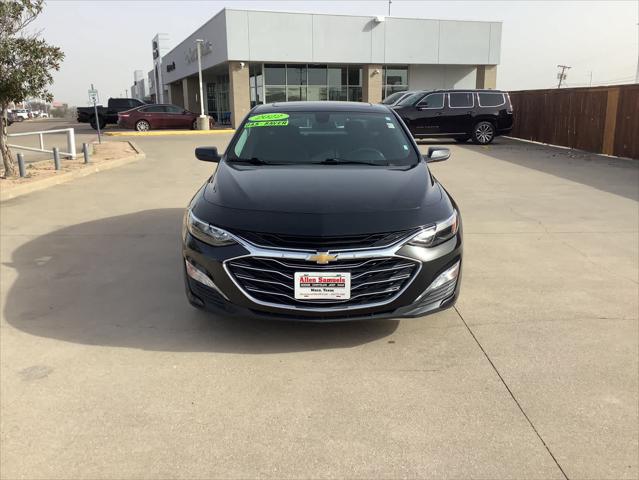 2022 Chevrolet Malibu FWD LT